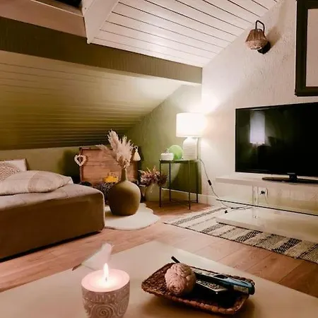Dans Maison Apartment *